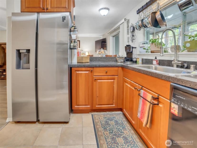Property photo for 15433 Country Club Drive #c104, Mill Creek photo 4