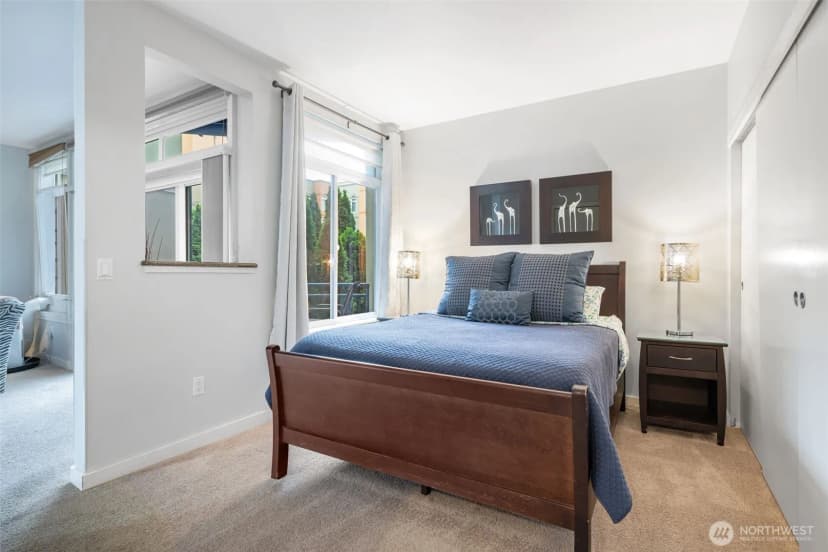 Property photo for 2415 2nd Avenue #449, Seattle photo 12