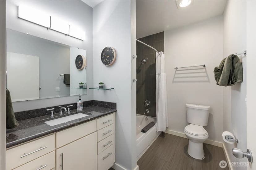 Property photo for 2415 2nd Avenue #449, Seattle photo 15