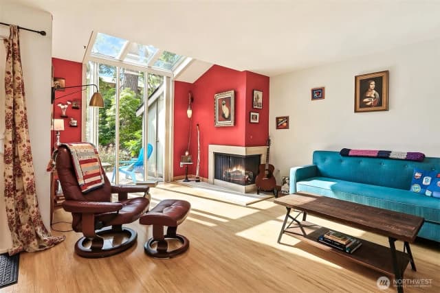 Property photo for 13730 15th Avenue Ne #f105, Seattle photo 5