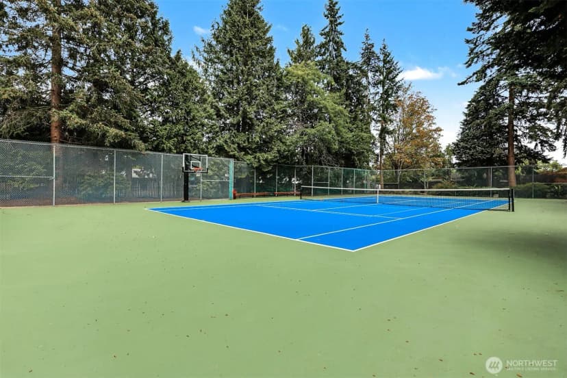 Property photo for 13730 15th Avenue Ne #f105, Seattle photo 37