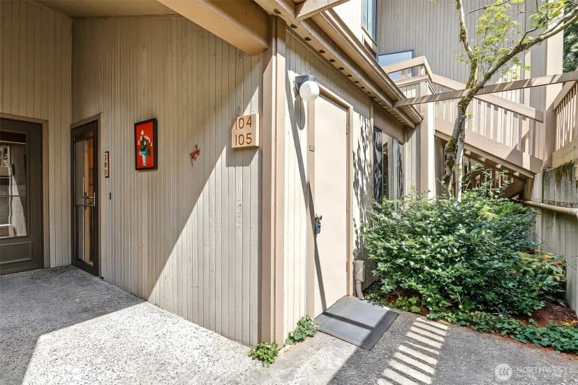 Property photo for 13730 15th Avenue Ne #f105, Seattle photo 24