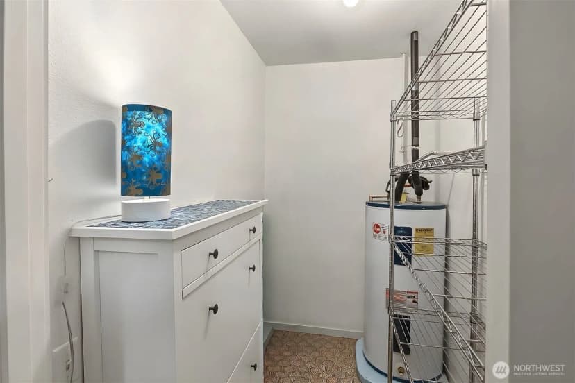 Property photo for 13730 15th Avenue Ne #f105, Seattle photo 19