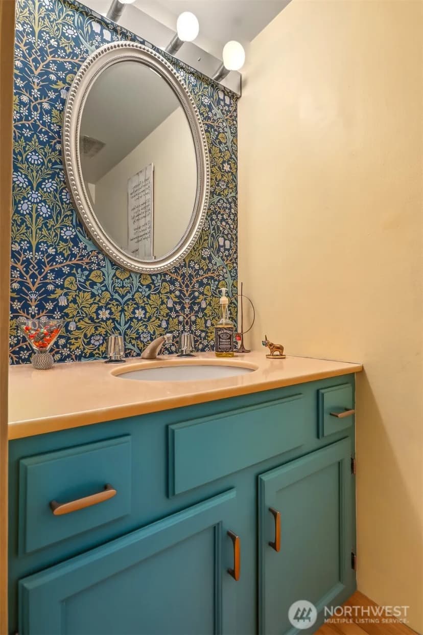 Property photo for 13730 15th Avenue Ne #f105, Seattle photo 13