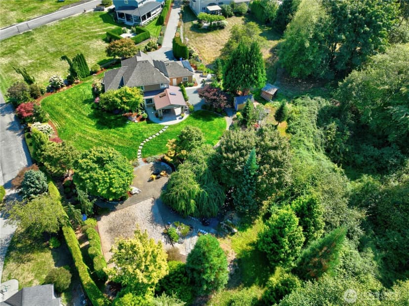 Property photo for 18704 117th Avenue Se, Snohomish photo 36