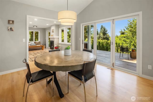 Property photo for 5610 W Mercer Way, Mercer Island photo 5