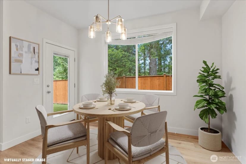 Property photo for 121 171st Place Sw #a, Bothell photo 9