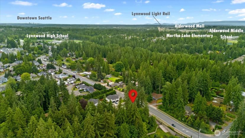 Property photo for 121 171st Place Sw #a, Bothell photo 37