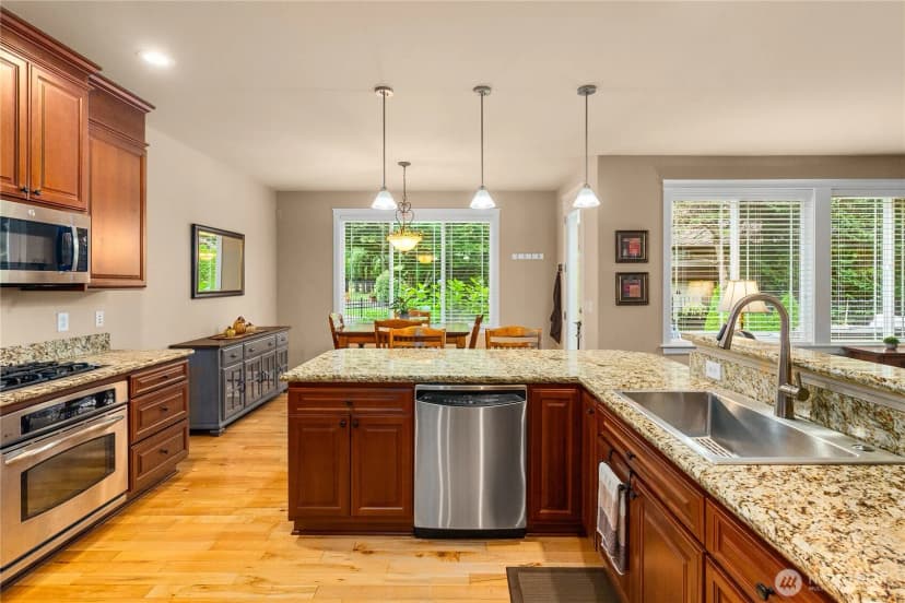 Property photo for 4628 Prestwick Lane Se, Olympia photo 17