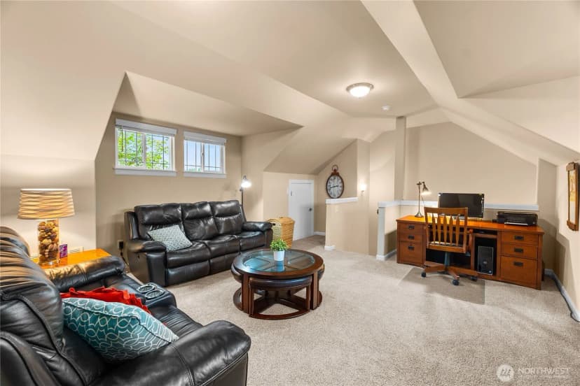 Property photo for 4628 Prestwick Lane Se, Olympia photo 32