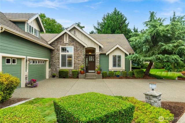 Property photo for 4628 Prestwick Lane Se, Olympia photo 3