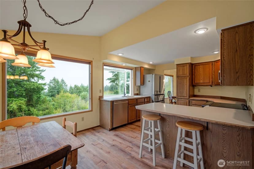 Property photo for 4700 Nw Terrace View Drive, Bremerton photo 12