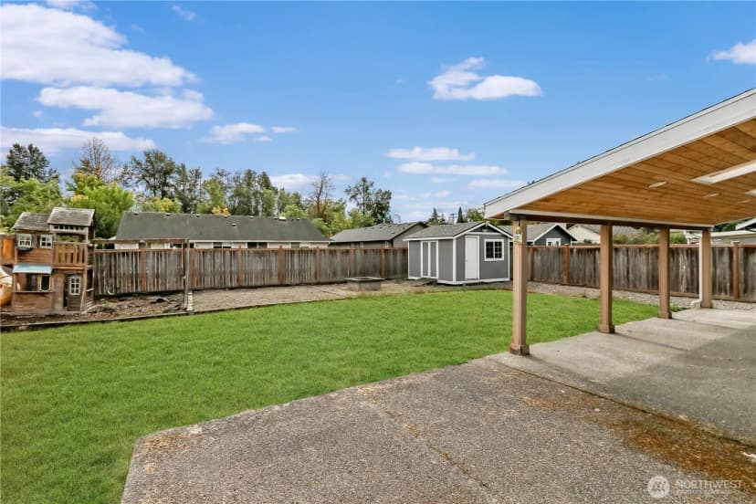 Property photo for 1228 143rd Street E, Tacoma photo 16