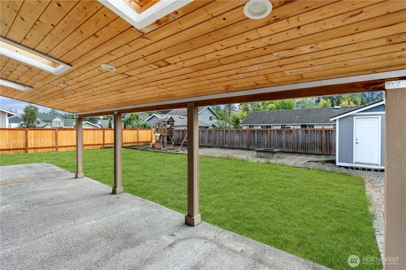 Property photo for 1228 143rd Street E, Tacoma photo 15