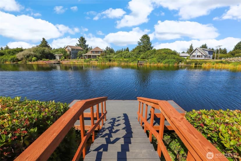 Property photo for 262 Oyhut Bay Boulevard Sw #401, Ocean Shores photo 23