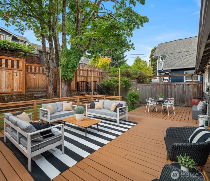 Property photo for 607 23rd Avenue E, Seattle photo 22