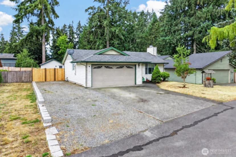 Property photo for 3073 Carpenter Hills Loop Se, Lacey photo 2