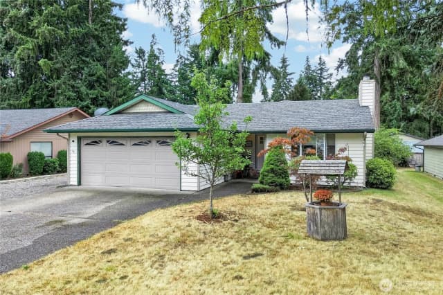 Property photo for 3073 Carpenter Hills Loop Se, Lacey
