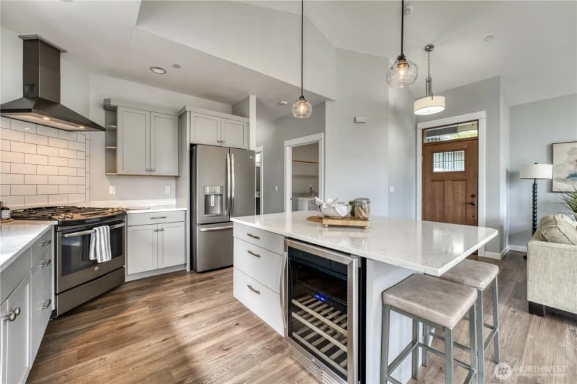 Property photo for 3905 Wollochet Drive Nw, Gig Harbor photo 17