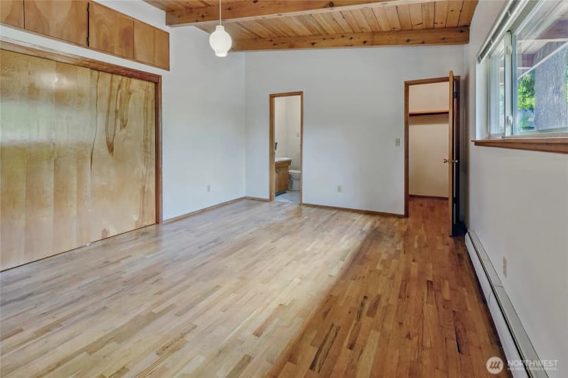 Property photo for 6503 2nd St Ct E, Tacoma photo 12