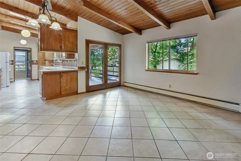 Property photo for 6503 2nd St Ct E, Tacoma photo 10