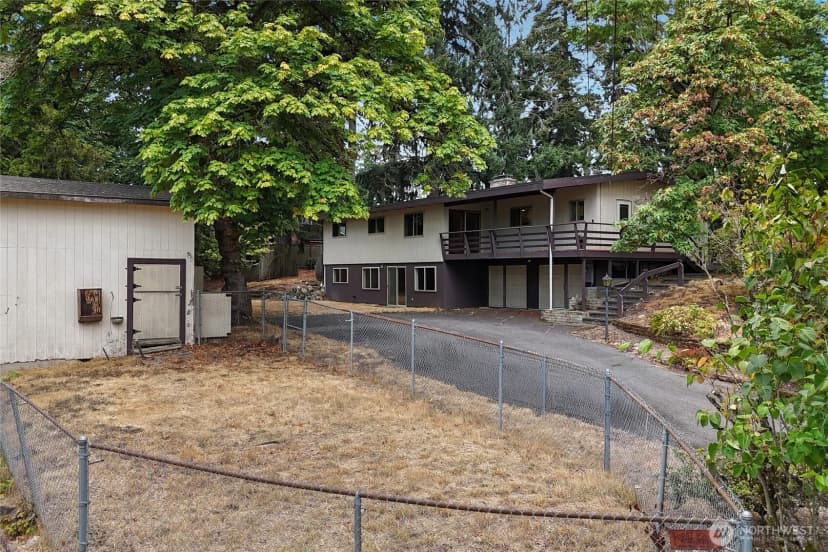 Property photo for 6503 2nd St Ct E, Tacoma photo 33