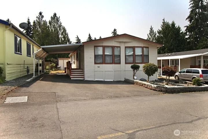 Property photo for 2101 S 324th Street #27, Federal Way photo 35