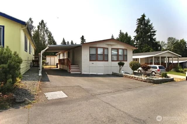 Property photo for 2101 S 324th Street #27, Federal Way photo 4