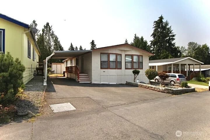 Property photo for 2101 S 324th Street #27, Federal Way photo 4