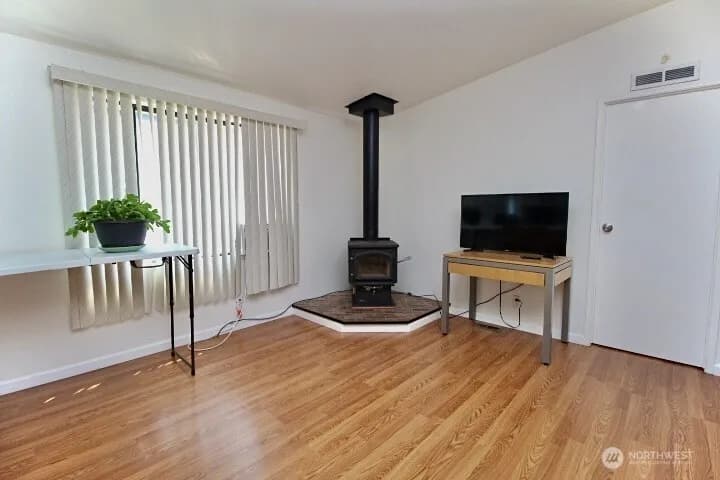Property photo for 2101 S 324th Street #27, Federal Way photo 11