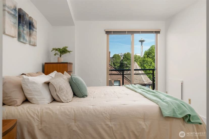 Property photo for 500 Fifth Avenue W #505, Seattle photo 15