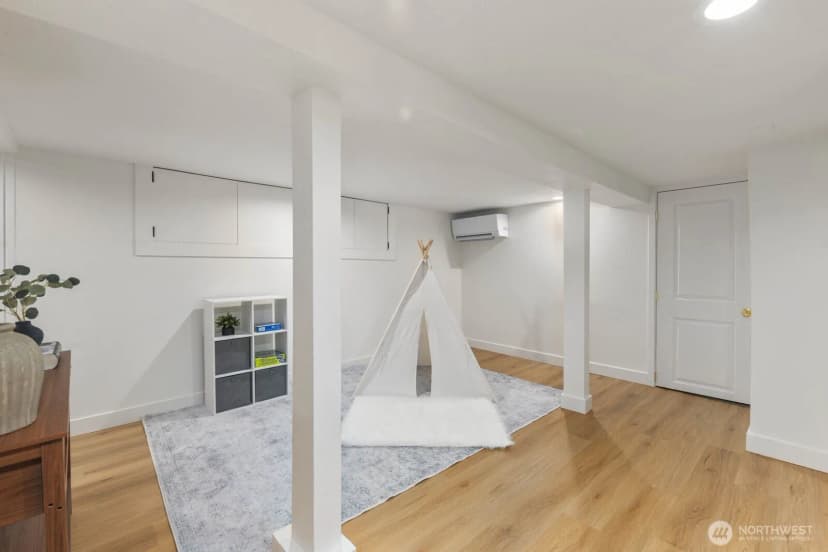 Property photo for 7132 34th Avenue Sw, Seattle photo 22