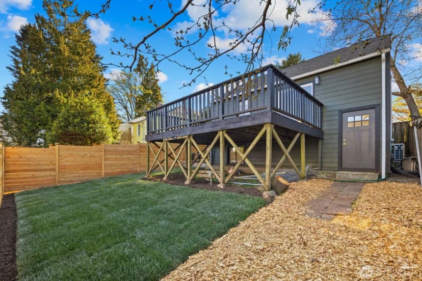 Property photo for 7132 34th Avenue Sw, Seattle photo 27