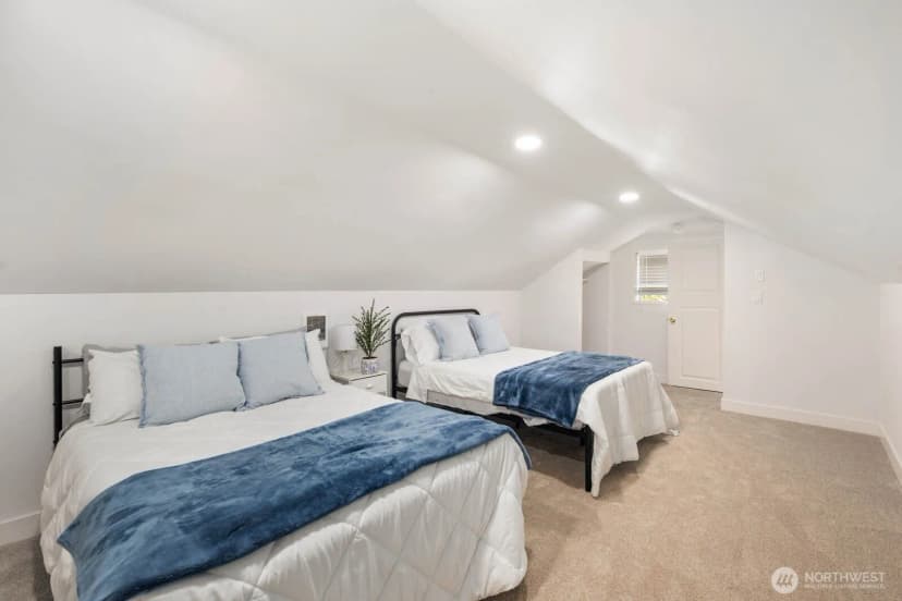 Property photo for 7132 34th Avenue Sw, Seattle photo 19