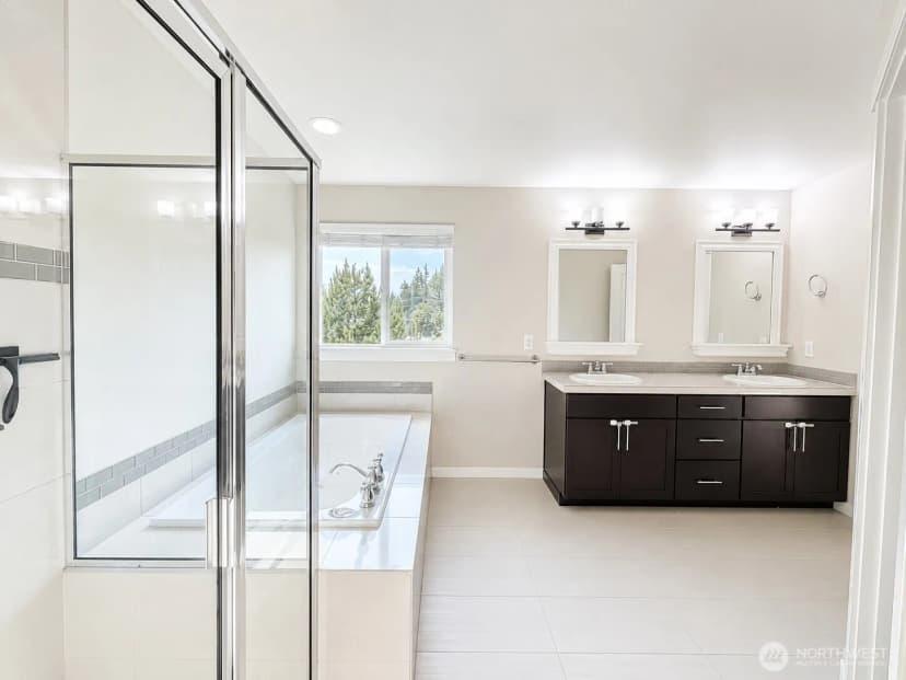 Property photo for 17602 40th Drive Se, Bothell photo 13