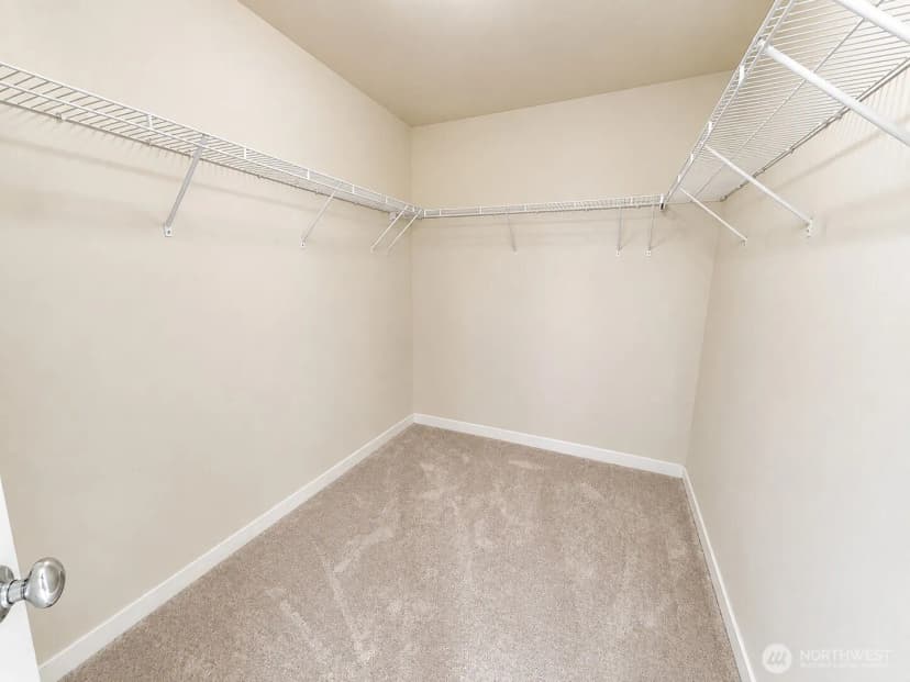 Property photo for 17602 40th Drive Se, Bothell photo 14