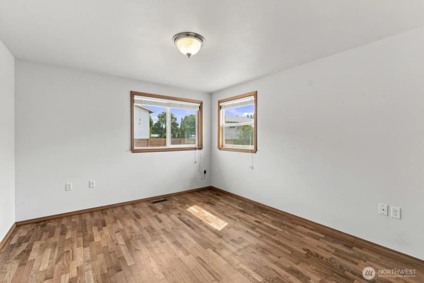 Property photo for 4543 19th Avenue Se, Lacey photo 16