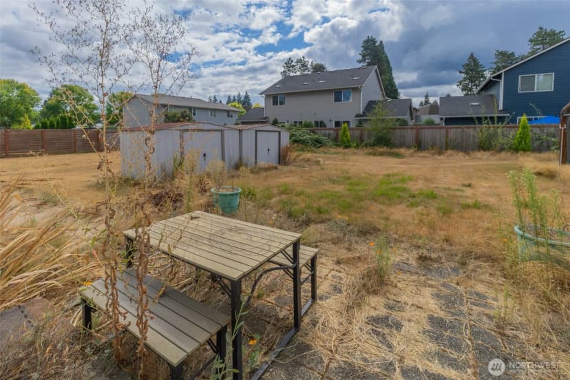 Property photo for 4543 19th Avenue Se, Lacey photo 31