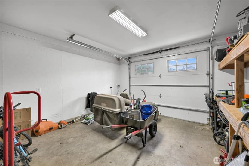 Property photo for 3655 Siper Lane, Everson photo 36