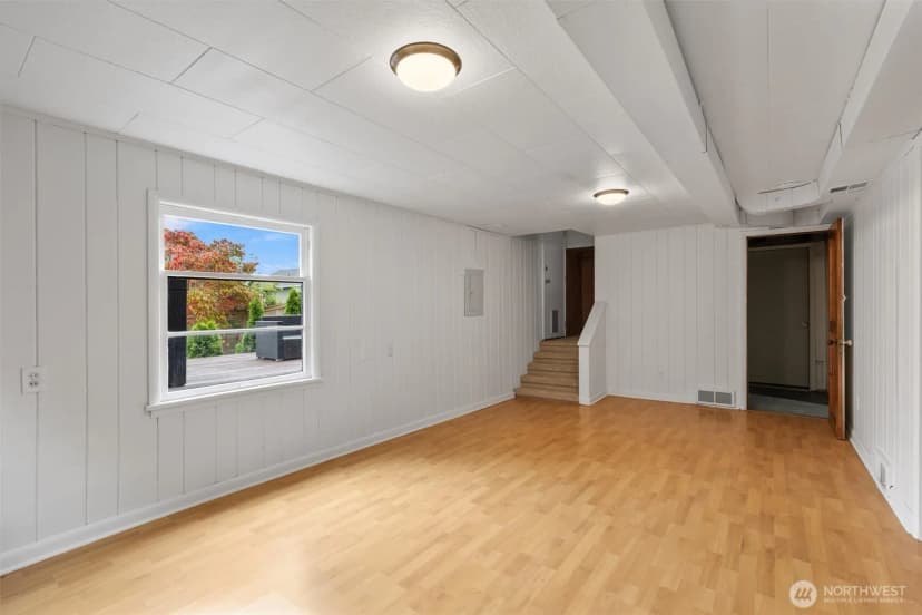 Property photo for 3712 37th Avenue Sw, Seattle photo 19