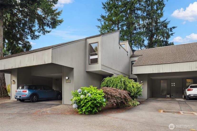 Property photo for 6453 139th Place Ne #47, Redmond photo 2