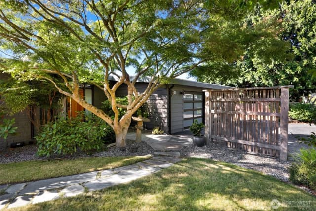 Property photo for 9822 Cherry Street, Edmonds photo 4