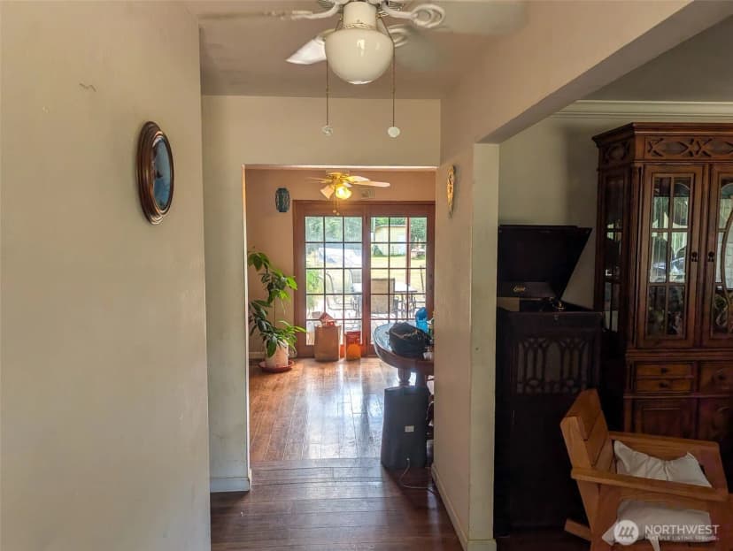 Property photo for 10270 State Route 101, Raymond photo 4