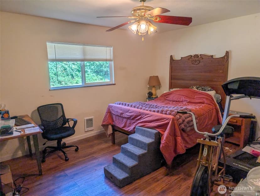 Property photo for 10270 State Route 101, Raymond photo 31