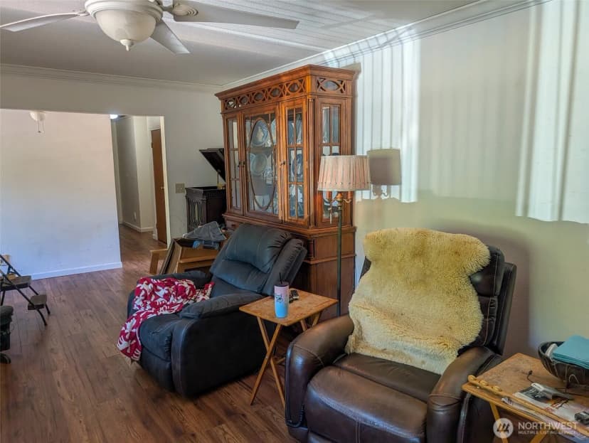 Property photo for 10270 State Route 101, Raymond photo 7