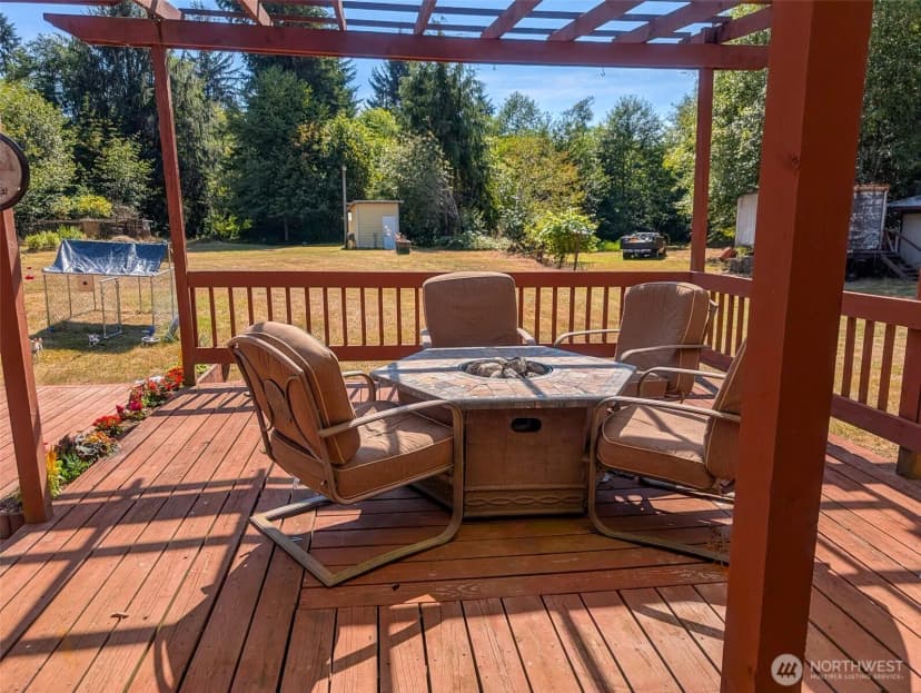 Property photo for 10270 State Route 101, Raymond photo 24