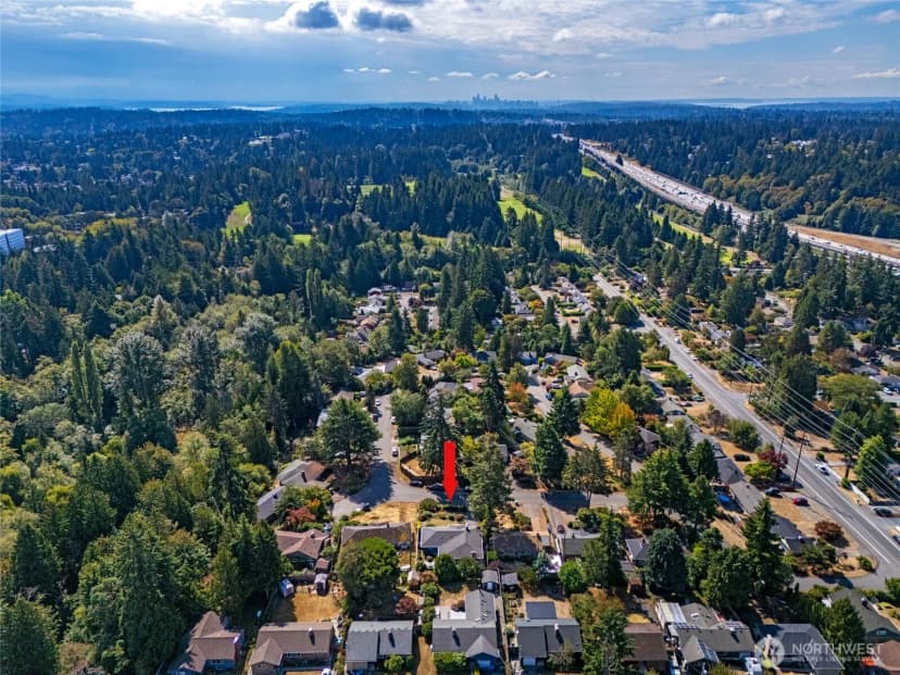 Property photo for 922 Ne 150th Street, Shoreline photo 36