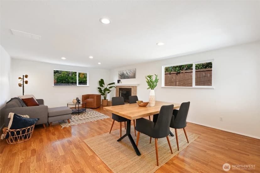 Property photo for 922 Ne 150th Street, Shoreline photo 10