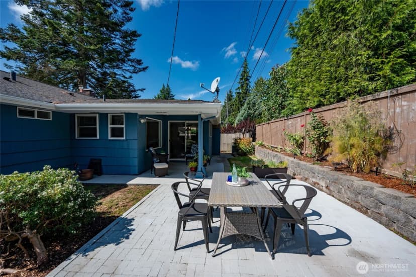 Property photo for 922 Ne 150th Street, Shoreline photo 24