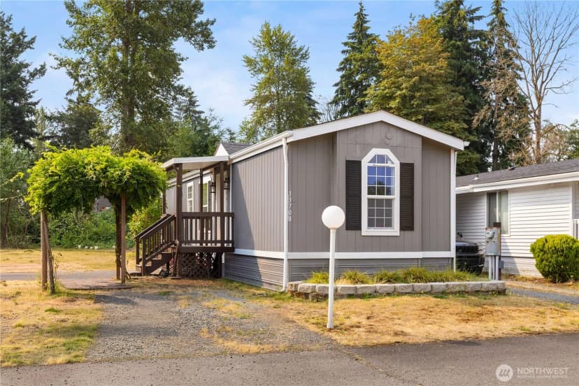 Property photo for 13708 108th Street Ct E #4, Puyallup